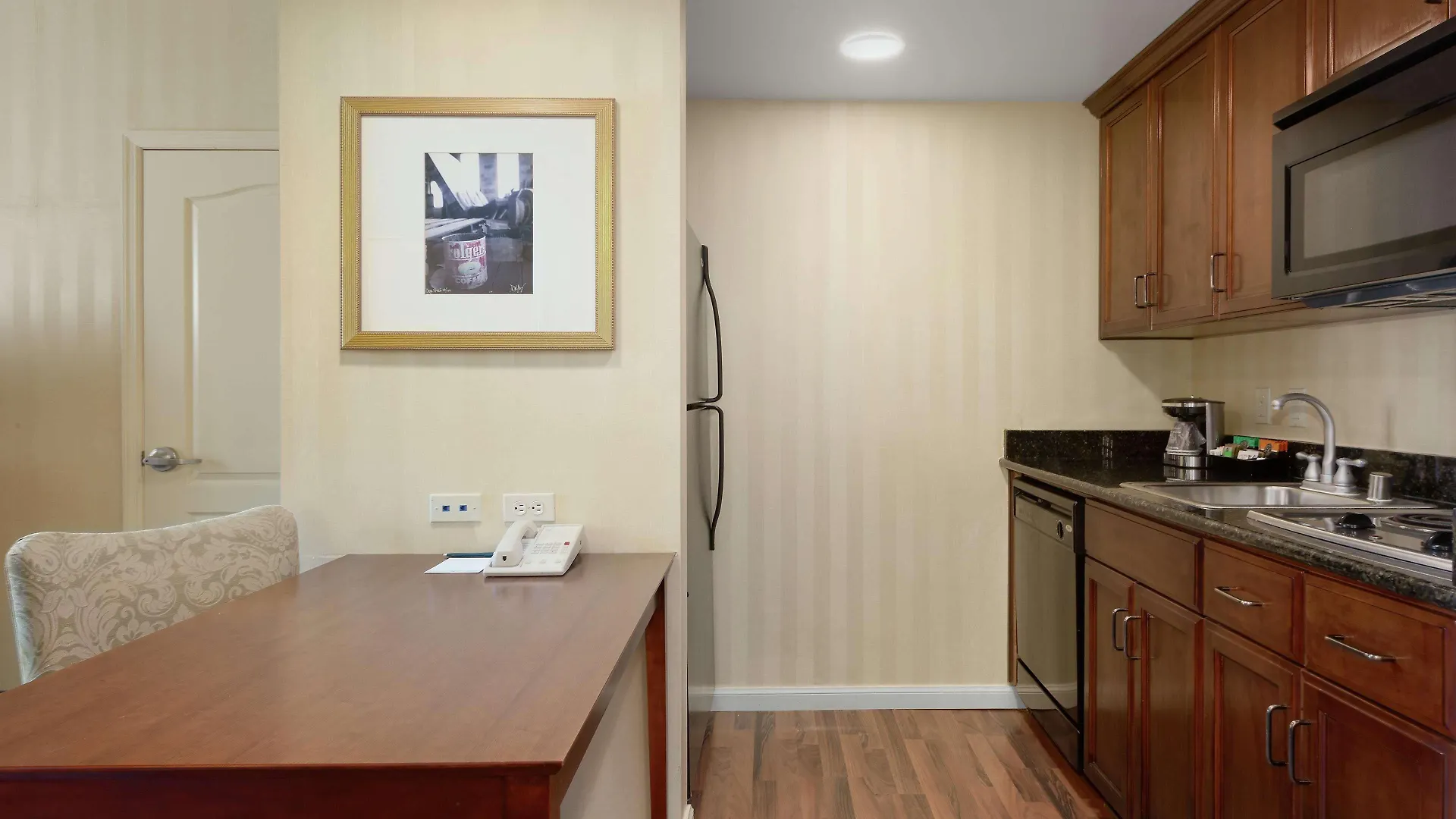 Homewood Suites By Hilton Sacramento Airport-Natomas 3*,